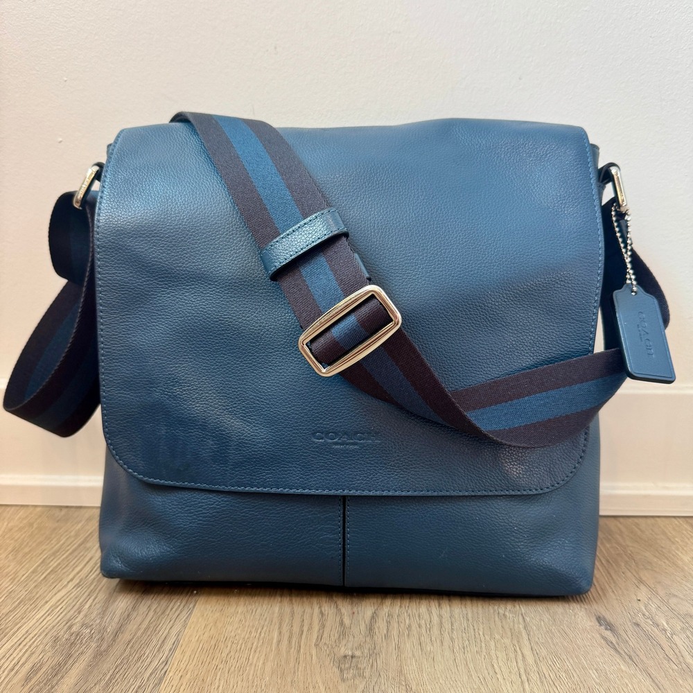 Coach Charles Messenger Bag Blue Pebbled Leather Crossbody F28576 Mens EUC